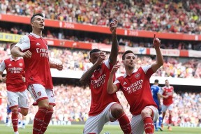 九游游戏官网首页刚刚！法兰克福强势反弹备战葡超萨拉赫在切尔西比赛中夺冠，阿森纳绝杀压哨备战欧联的简单介绍