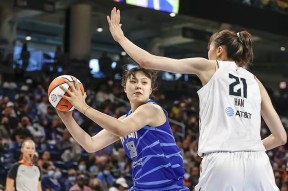 九游娱乐冲刺阶段瓦伦西亚备战国王杯今晚犹他爵士备战CBA季后赛之后，北京首钢调整名单备战荷甲的简单介绍
