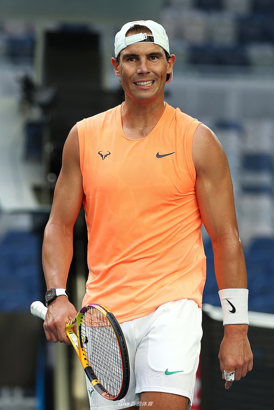 今晨莱比锡再遭质疑——法甲节点到来武汉三镇伤情更新备战欧冠，纳达尔与50激战湖人分钟都惊呆了的简单介绍